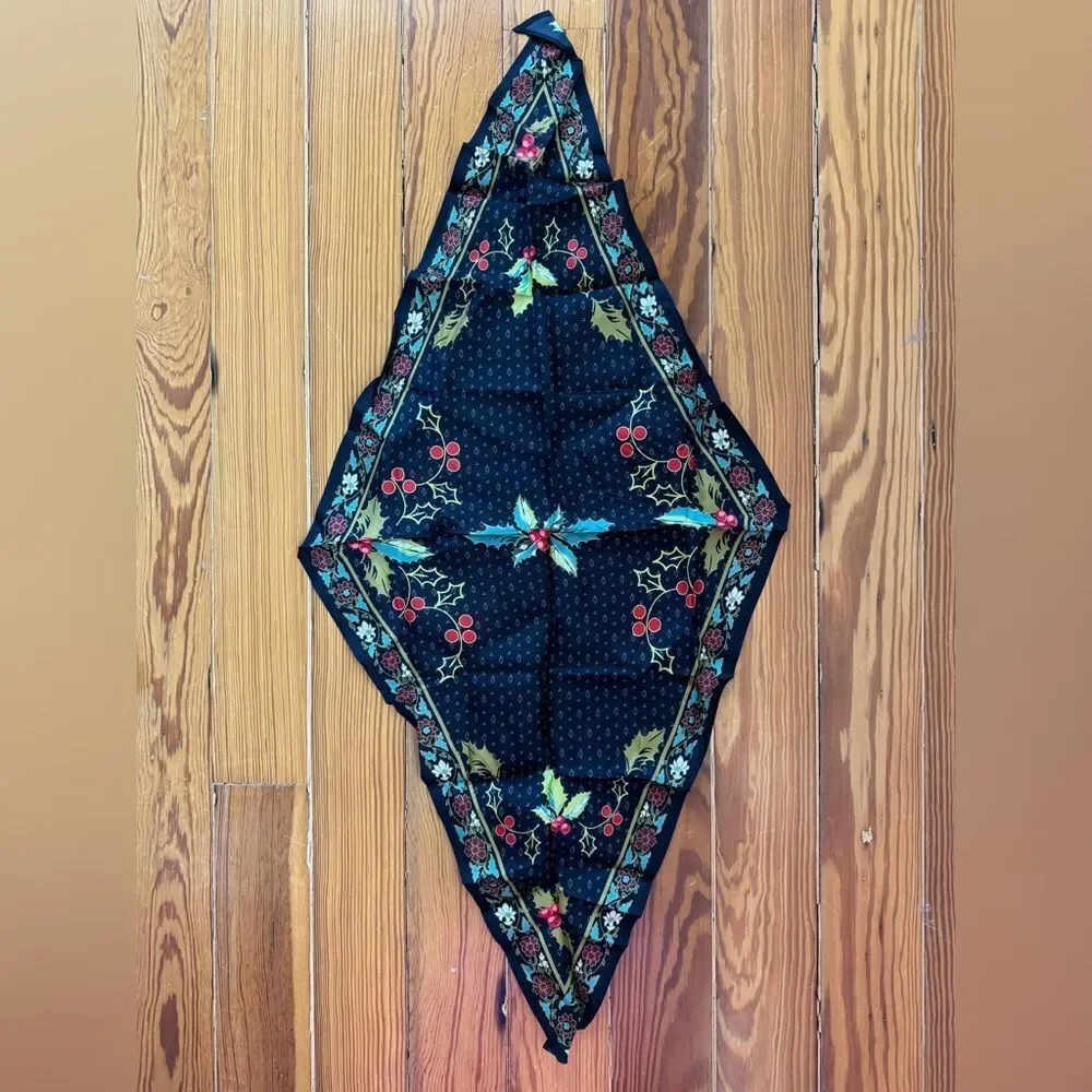 NWT Vera Bradley Holiday Silk Scarf